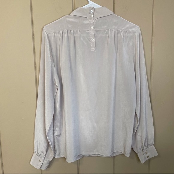 Vintage Tan-Jay. Champagne Mock Neck Blouse. Size 10. - Picture 4 of 5
